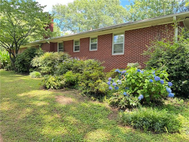 301 Clarendon Dr, House other with 3 bedrooms, 2 bathrooms and null parking in Clemson SC | Image 9