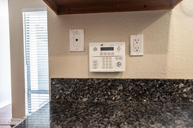 1169 Wagon Wheel Cir, Condo with 3 bedrooms, 2 bathrooms and 2 parking in Reno NV | Image 22