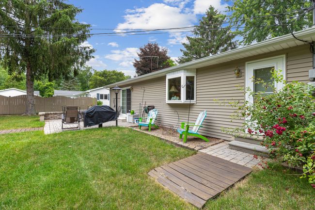3257 S Shoreview Dr, House other with 3 bedrooms, 2 bathrooms and null parking in Fort Gratiot MI | Image 9