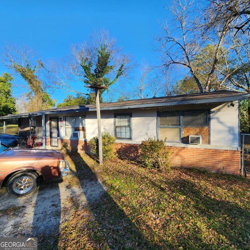 2431 Vivian Dr, Macon, GA, 31206-4011 | Card Image