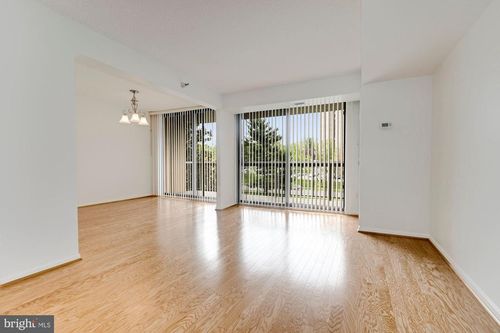 apt-303-7401 Westlake Ter, BETHESDA, MD, 20817-6526 | Card Image