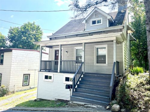 14 Coffey Ave, New Windsor, NY, 12553-6701 | Card Image