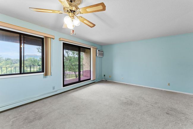 18-web-or-mls-5697_Green_Circle_Dr_Unit_319-18.jpg | Image 7