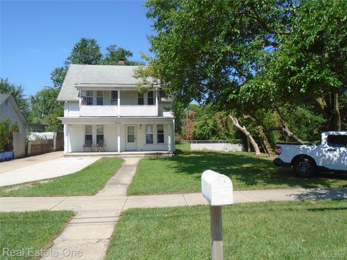 34365 Jefferson Ave, Harrison Township, MI, 48045-3232 | Card Image