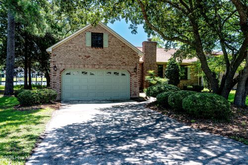 5722 Gondolier Dr, New Bern, NC, 28560-9005 | Card Image