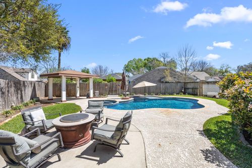 2419 Pebbledowne Cir, Sugar Land, TX, 77478-6080 | Card Image