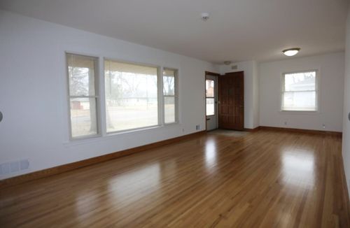 6233 Sumter Ave N, Brooklyn Park, MN, 55428-2834 | Card Image