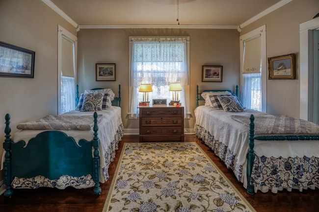 314 W Vulcan St, House other with 2 bedrooms, 1 bathrooms and 1 parking in Brenham TX | Image 15
