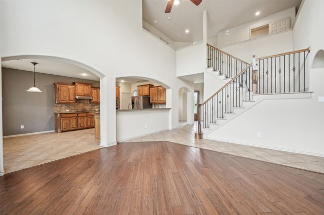 9616 Barksdale Dr, House other with 5 bedrooms, 4 bathrooms and null parking in Fort Worth TX | Image 6