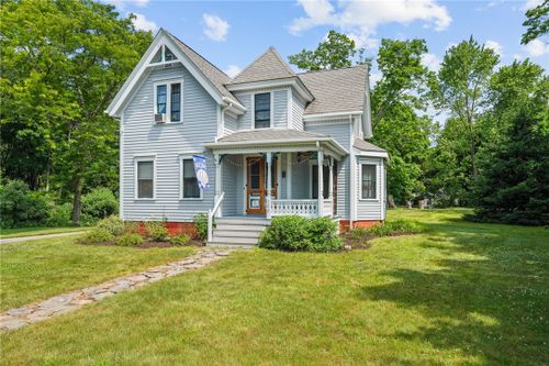 130 S Worcester St, Norton, MA, 02766-2101 | Card Image