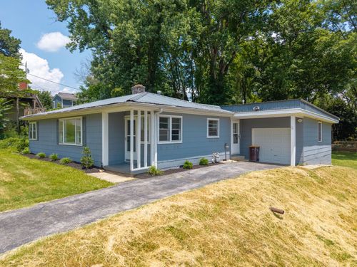 1 Robinson Dr, Somerset, KY, 42501-1801 | Card Image