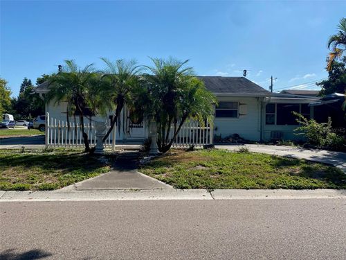 695 41st St N, ST PETERSBURG, FL, 33713-6300 | Card Image