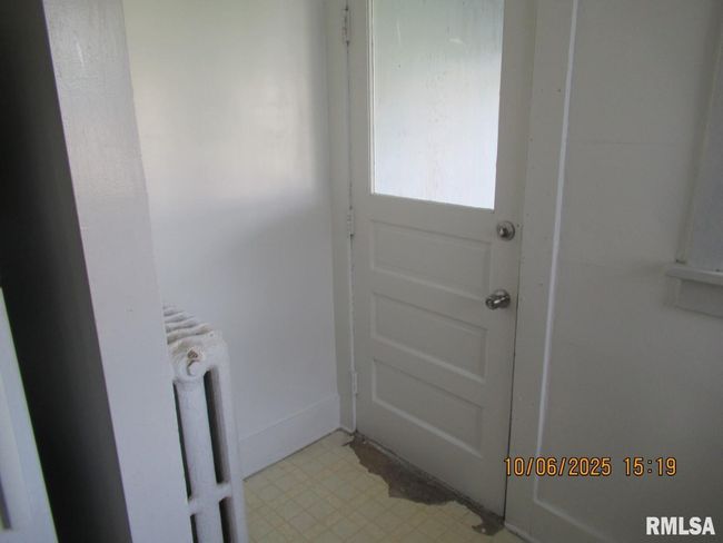 APT-1 - 606 Meridian St, Home with 0 bedrooms, 0 bathrooms and 2 parking in Tipton IA | Image 39