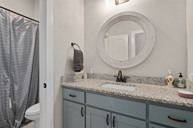 207 Newton St, House other with 3 bedrooms, 2 bathrooms and null parking in Valley View TX | Image 14