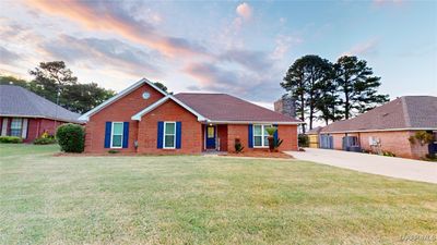 832 Running Brook Drive, House other with 3 bedrooms, 2 bathrooms and null parking in Prattville AL | Image 1