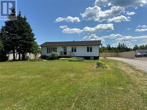 312 Grenfell Hts, Grand Falls-Windsor, NL, A2A2J2 | Card Image