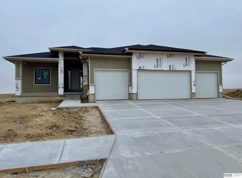 10316 S 212th St, Gretna, NE, 68028-5161 | Card Image