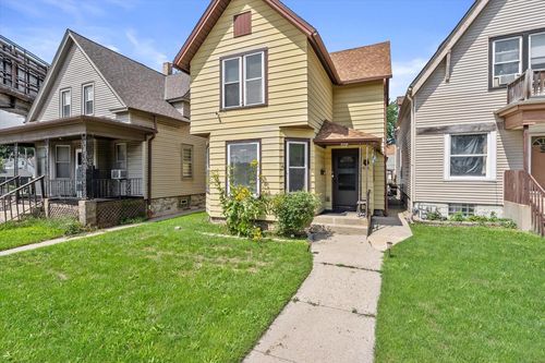 2636 W Hayes Ave, Milwaukee, WI, 53215-2948 | Card Image