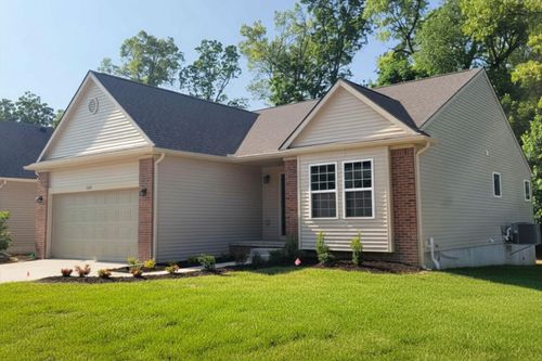 11457 Hidden Oaks Dr, Clio, MI, 48420-2905 | Card Image