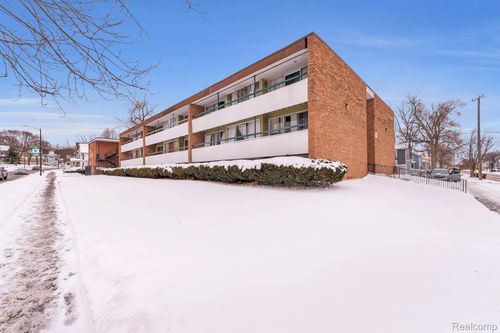 101-207 Ballard St, Ypsilanti, MI, 48197-2553 | Card Image