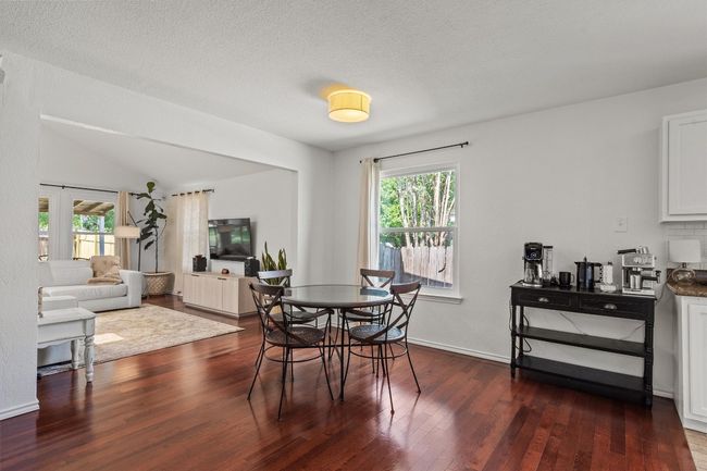 8804 Peppergrass Cv, House other with 3 bedrooms, 2 bathrooms and 4 parking in Austin TX | Image 8
