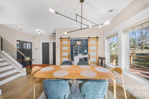 38 Acona Ln, Asheville, NC, 28803-0294 | Card Image