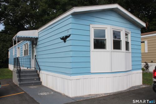 15 Laurel Vw, Wallingford, CT, 06492-2373 | Card Image