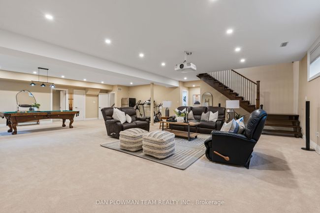 1682 Heathside Cres, House other with 5 bedrooms, 5 bathrooms and 4 parking in Pickering ON | Image 29