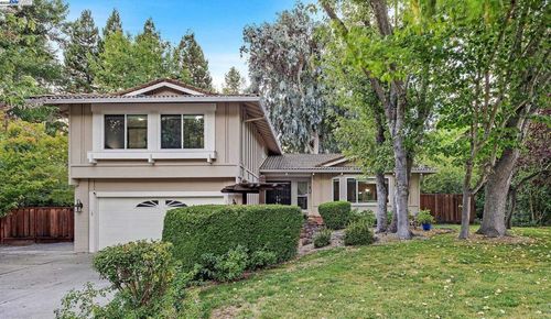 2240 Tahiti Dr, San Ramon, CA, 94582-1425 | Card Image