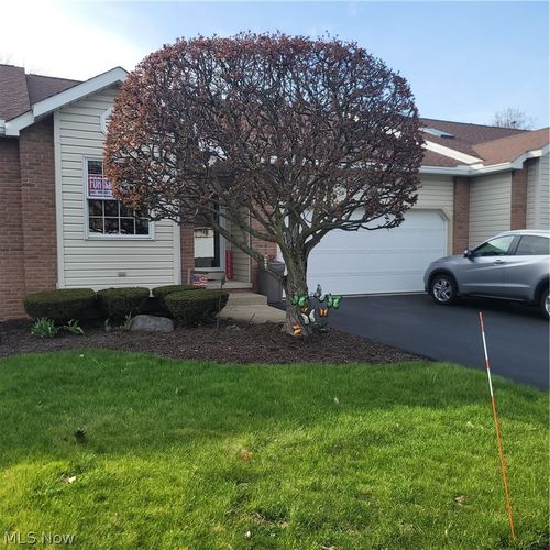 148 Woodland, Cortland, OH, 44410 | Card Image