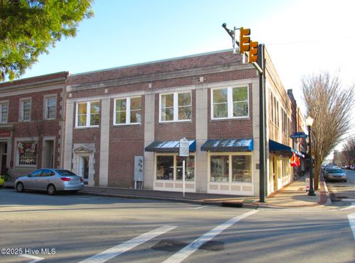 7-327 Pollock St, New Bern, NC, 28560-4960 | Card Image