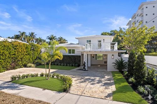 3608 Washington Rd, West Palm Beach, FL, 33405-1944 | Card Image