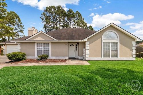 1956 Heathrow Dr, Hinesville, GA, 31313-9412 | Card Image