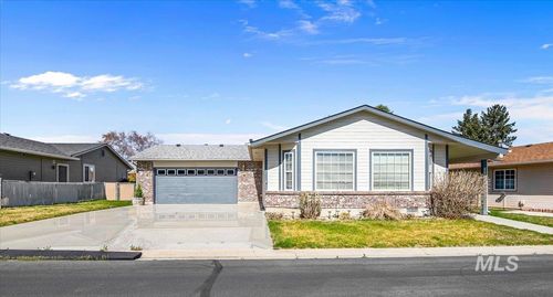 337-1100 Burnett Dr, Nampa, ID, 83651-7574 | Card Image