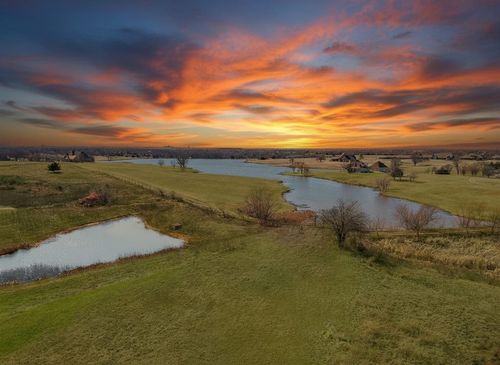 4208 Mahogany Hills Drive, Moore, OK, 73160 | Card Image