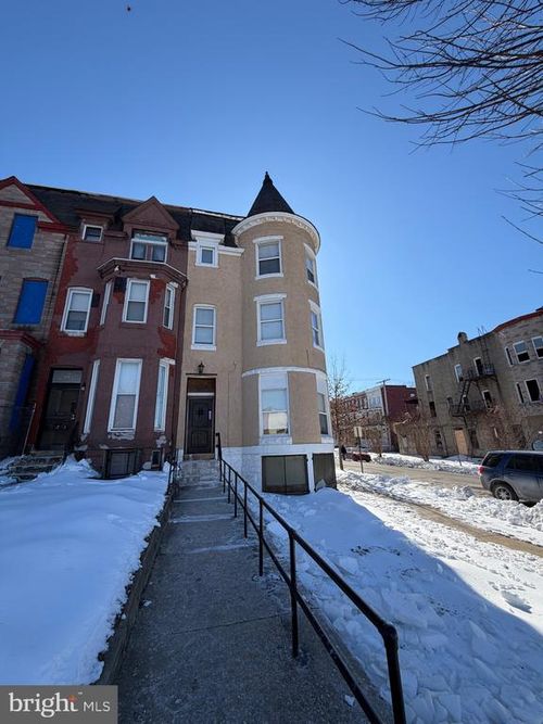 2735 W North Ave, BALTIMORE, MD, 21216-3161 | Card Image