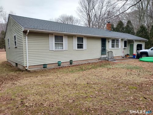 38 Old Middletown Ave, East Hampton, CT, 06424-1827 | Card Image