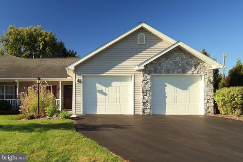 109 Wynwood Dr, Centre Hall, PA, 16828-8519 | Card Image