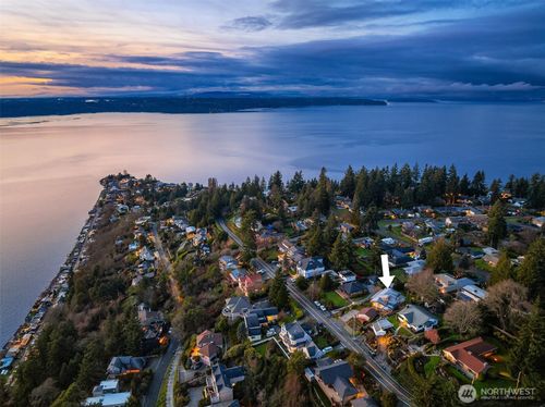 2826 Sw 170th St, Burien, WA, 98166-3242 | Card Image