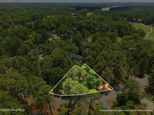 97r-2 Quail Lake Rd W, Pinehurst, NC, 28374-9501 | Card Image