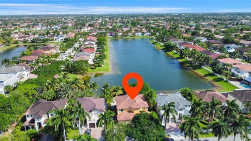 6641 Sw 166th Ct, Miami, FL, 33193-5617 | Card Image
