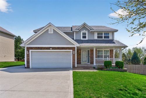 4545 Zilker Dr, Pleasant Hill, IA, 50327-0923 | Card Image