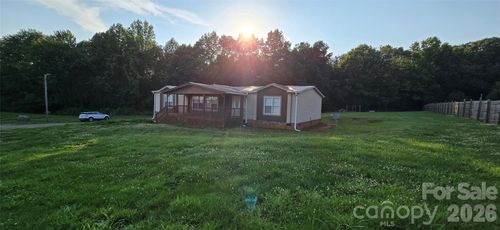 78 Buck Branch Rd, Mill Spring, NC, 28756-9703 | Card Image