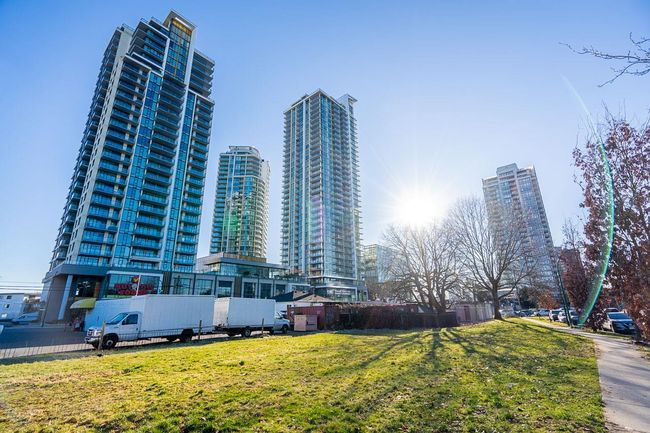 1007 - 7358 Edmonds St, Condo with 1 bedrooms, 1 bathrooms and 1 parking in Burnaby BC | Image 32