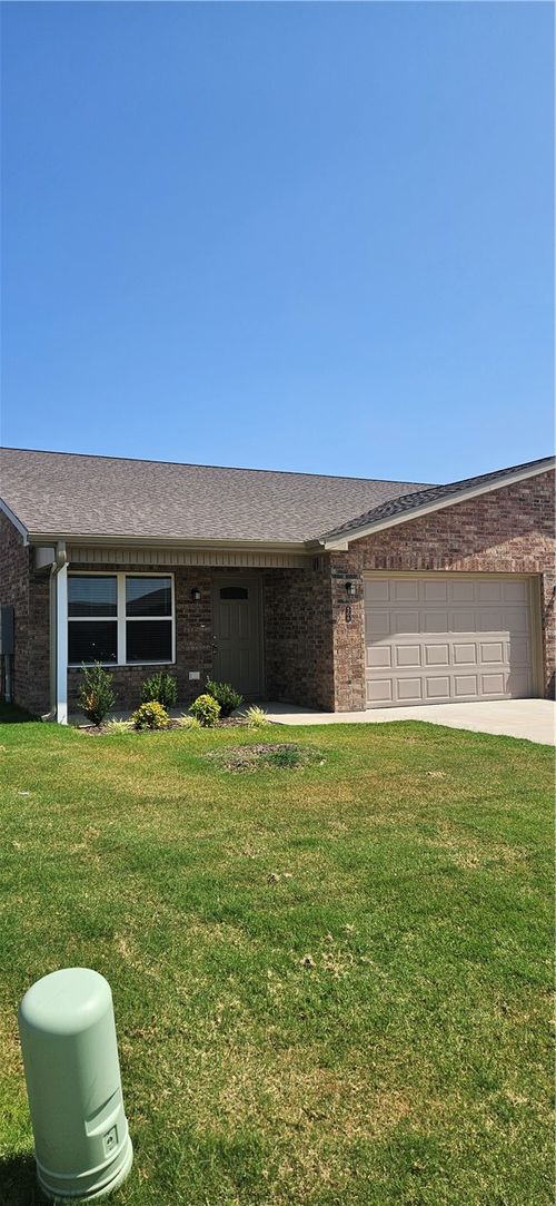 506 Nw 69th Ave, Bentonville, AR, 72712 | Card Image