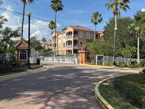 1-219-5000 Culbreath Key Way, TAMPA, FL, 33611-3054 | Card Image