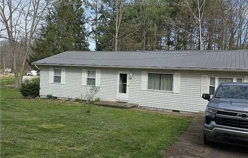 4850 Parchment Valley Rd, Evans, WV, 25241-8072 | Card Image