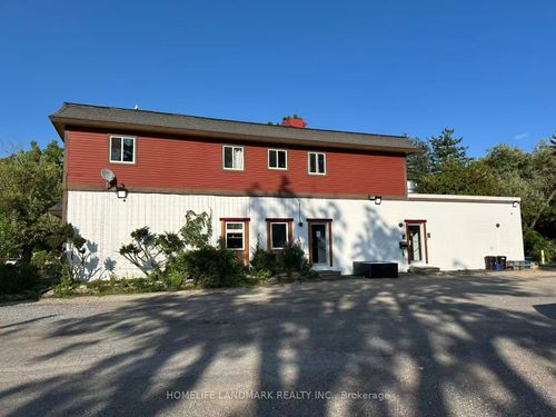 3786 Main St, Niagara Falls, ON, L2G6B2 | Card Image