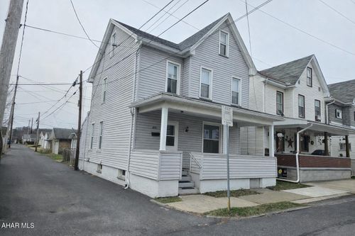 891 27th St, Altoona, PA, 16601-1833 | Card Image