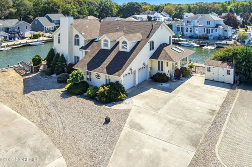 68 Moorage Ave, Bayville, NJ, 08721-1878 | Card Image